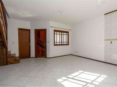 Casa com 3 quartos à venda no bairro Bonsucesso, 66m²