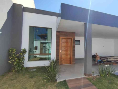 Casa com 3 quartos à venda no bairro Conjunto Celso Machado, 220m²