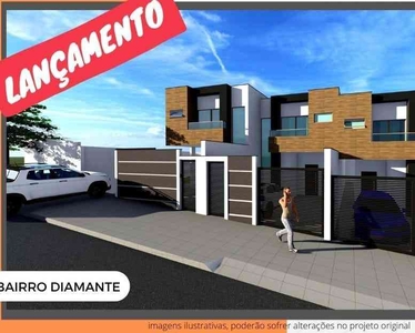 Casa com 3 quartos à venda no bairro Diamante, 230m²
