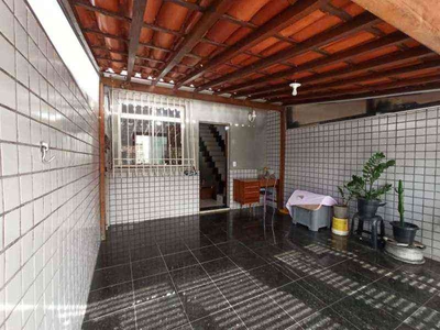 Casa com 3 quartos à venda no bairro Itapoã, 76m²