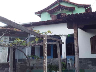 Casa com 3 quartos à venda no bairro Jardim Bandeirantes, 250m²