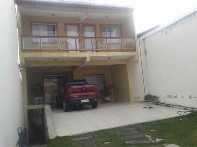 Casa com 3 quartos à venda no bairro Jardim Riacho das Pedras, 280m²