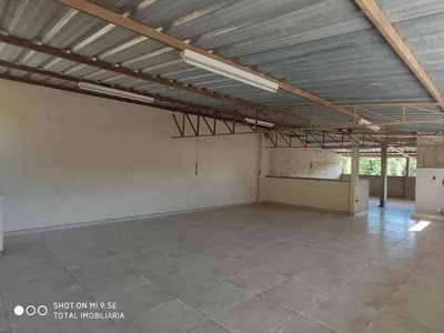 Casa com 3 quartos à venda no bairro João XXIII, 250m²