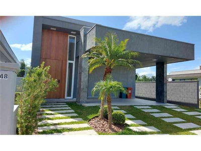 Casa com 3 quartos à venda no bairro Neópolis, 137m²