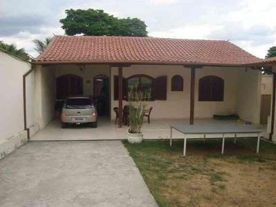 Casa com 3 quartos à venda no bairro Nossa Senhora do Carmo, 120m²