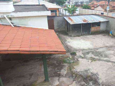 Casa com 3 quartos à venda no bairro Nossa Senhora do Carmo, 360m²