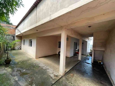 Casa com 3 quartos à venda no bairro Santa Cecília Vale do Jatobá (barreiro), 384m²