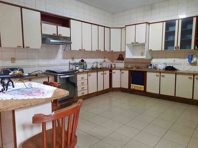 Casa com 3 quartos à venda no bairro Santa Inês, 220m²