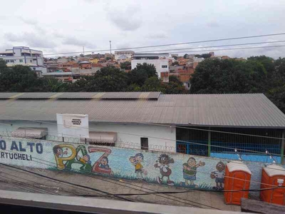 Casa com 3 quartos à venda no bairro Tropical, 120m²