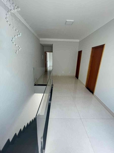 Casa com 3 quartos à venda no bairro Vila Celeste, 151m²