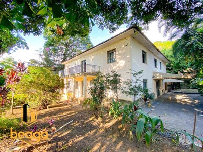 Casa com 4 quartos à venda no bairro Bandeirantes (pampulha), 2000m²
