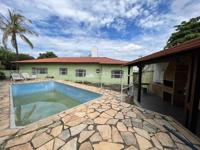 Casa com 4 quartos à venda no bairro Céu Azul, 530m²