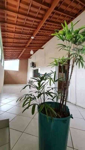 Casa com 4 quartos à venda no bairro Cidade Nobre, 360m²