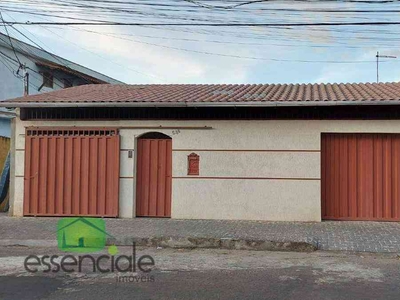 Casa com 4 quartos à venda no bairro Eldorado, 250m²