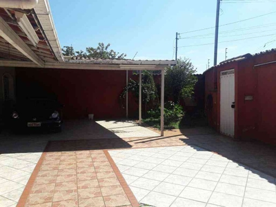 Casa com 4 quartos à venda no bairro Jardim Riacho das Pedras, 336m²