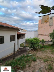 Casa com 4 quartos à venda no bairro Novo Eldorado, 432m²