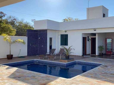 Casa com 4 quartos à venda no bairro Ponte Alta, 630m²