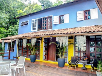 Casa com 4 quartos à venda no bairro Retiro do Chalé, 1100m²