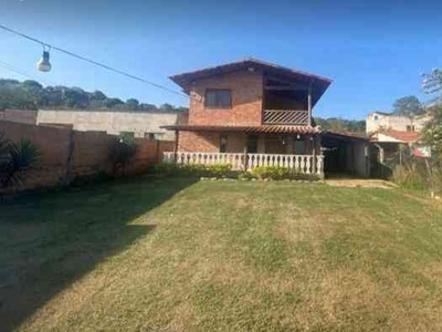 Casa com 4 quartos à venda no bairro Tavares, 195m²