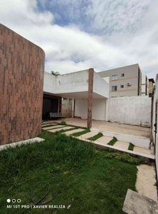 Casa com 4 quartos à venda no bairro Vila Cristina, 366m²
