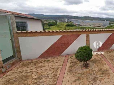 Casa com 5 quartos à venda no bairro Novo Santa Cecília (barreiro), 200m²