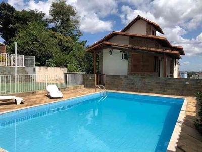 Casa com 5 quartos à venda no bairro Ouro Preto, 512m²