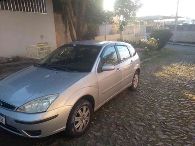 Casa com 5 quartos à venda no bairro Santa Terezinha, 360m²