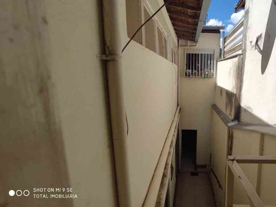 Casa com 5 quartos à venda no bairro São Domingos, 300m²