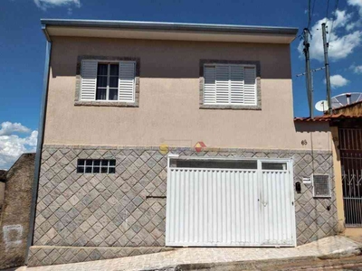 Casa com 5 quartos à venda no bairro Vila Betânia, 126m²