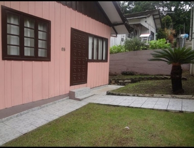 Casa no Bairro Nova Esperança em Blumenau com 3 Dormitórios e 110.46 m²