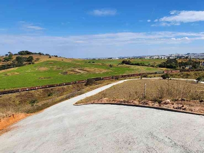 Fazenda à venda no bairro Zona Rural, 800m²