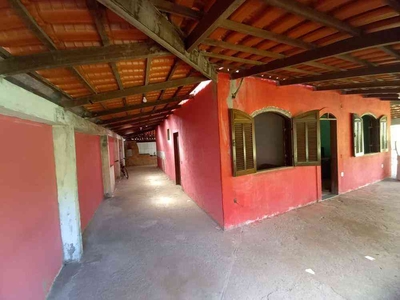 Fazenda com 3 quartos à venda no bairro Centro, 1000m²