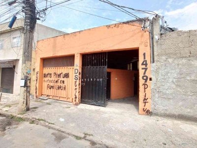 Galpão à venda no bairro Cachoeirinha, 563m²