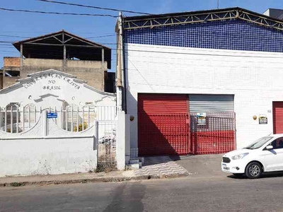 Galpão para alugar no bairro Serrano, 360m²