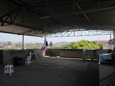Prédio com 3 quartos à venda no bairro São Gabriel, 360m²