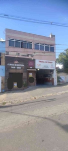 Prédio com 4 quartos à venda no bairro Itatiaia, 200m²