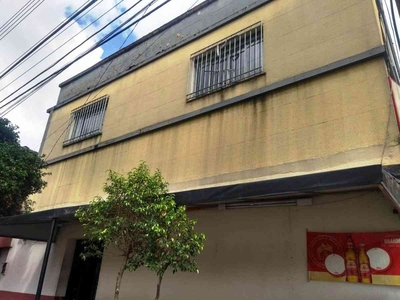 Prédio com 8 quartos à venda no bairro Dom Cabral, 428m²