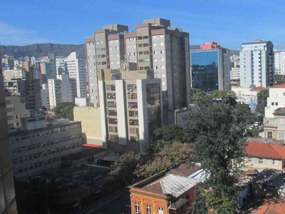 Sala à venda no bairro Lourdes, 28m²