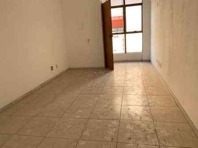 Sala com 1 quarto para alugar no bairro Santa Efigênia, 40m²