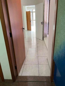 Sala com 1 quarto para alugar no bairro Santa Efigênia, 80m²