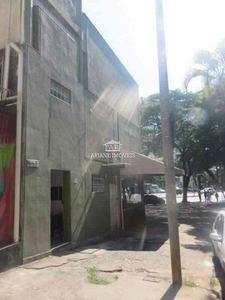 Sala com 4 quartos para alugar no bairro Santa Efigênia, 140m²