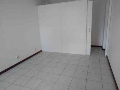 Sala para alugar no bairro Barro Preto, 36m²