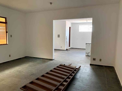 Sala para alugar no bairro Serrano, 50m²