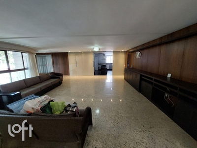 Apartamento à venda em Serra com 420 m², 4 quartos, 4 suítes, 5 vagas