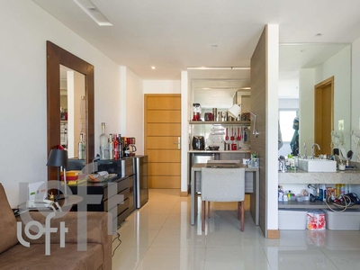 Apartamento à venda em Vargem Pequena com 45 m², 1 quarto, 1 suíte, 1 vaga