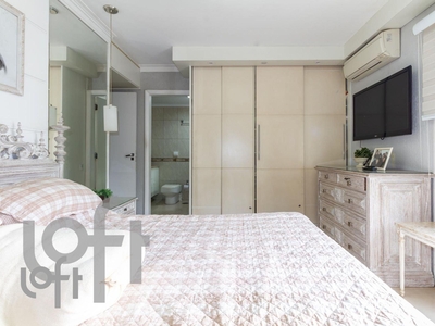 Apartamento à venda em Vila Nova Conceição com 128 m², 3 quartos, 1 suíte, 1 vaga