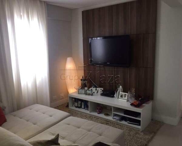 Apartamento Duplex - Residencial Mariana - Jardim Satélite - 3 Dormitórios - 150m²