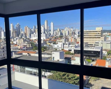 APARTAMENTO PRÓXIMO AO BALNEÁRIO CAMBORIU SHOPPING!!!