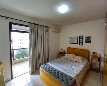 Apartamentos para Venda em Santos no bairro Ponta da Praia