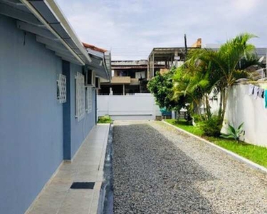 Casa com 3 dorm e 170m, Camboriú - Camboriú